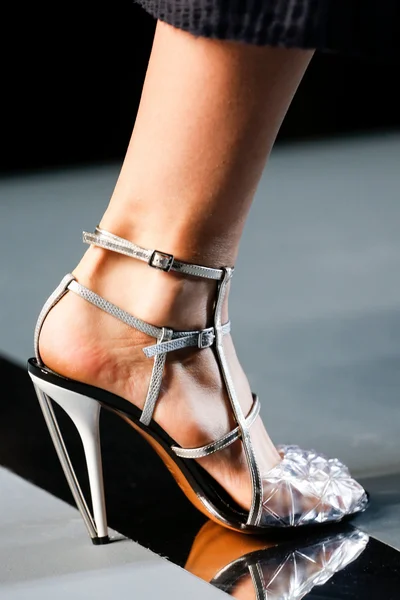 Look 50